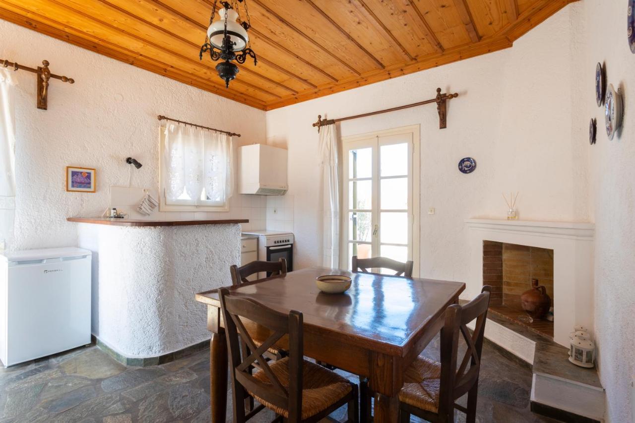 Villa Kalomira Spétses Esterno foto