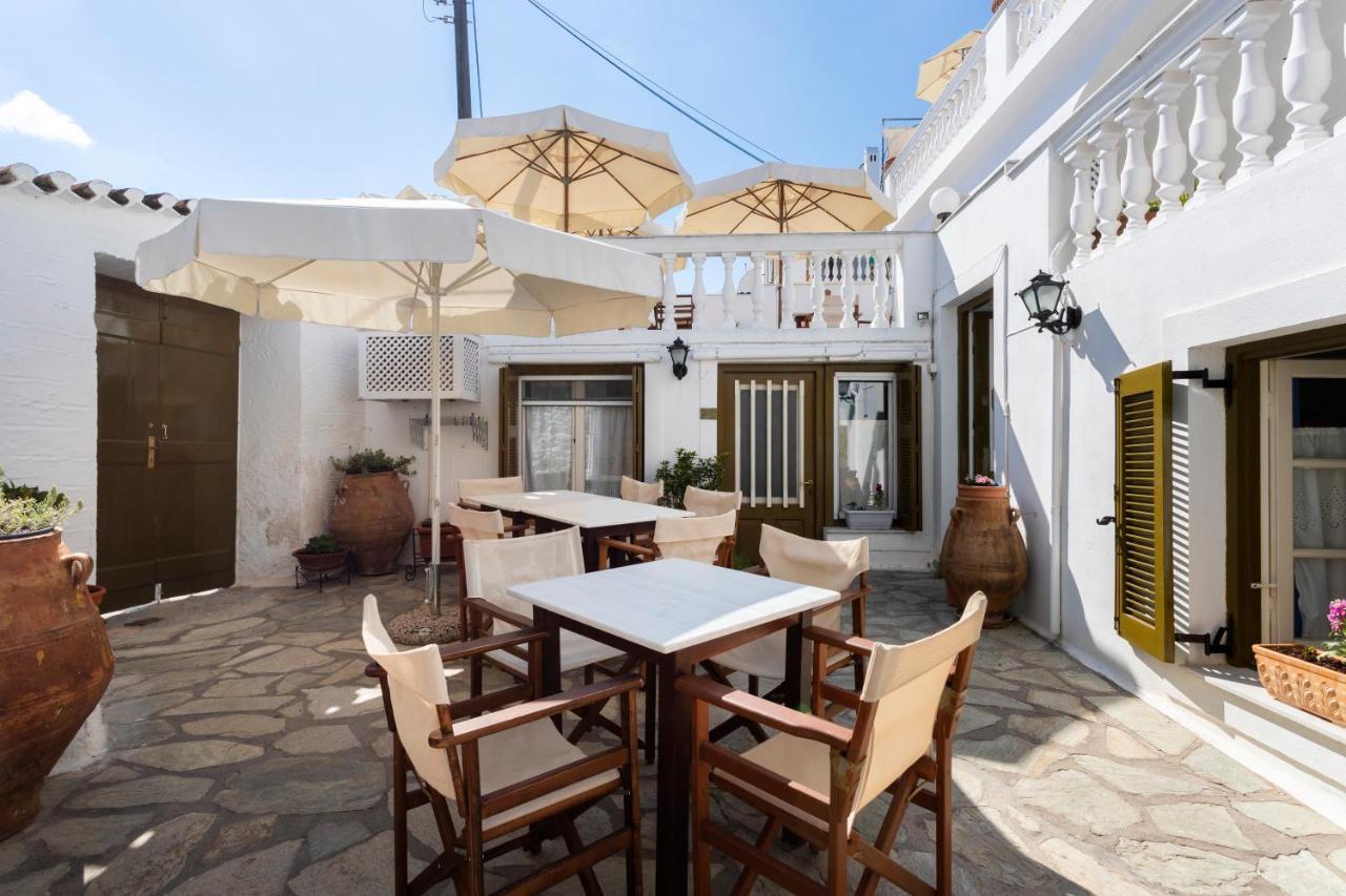 Villa Kalomira Spétses Esterno foto