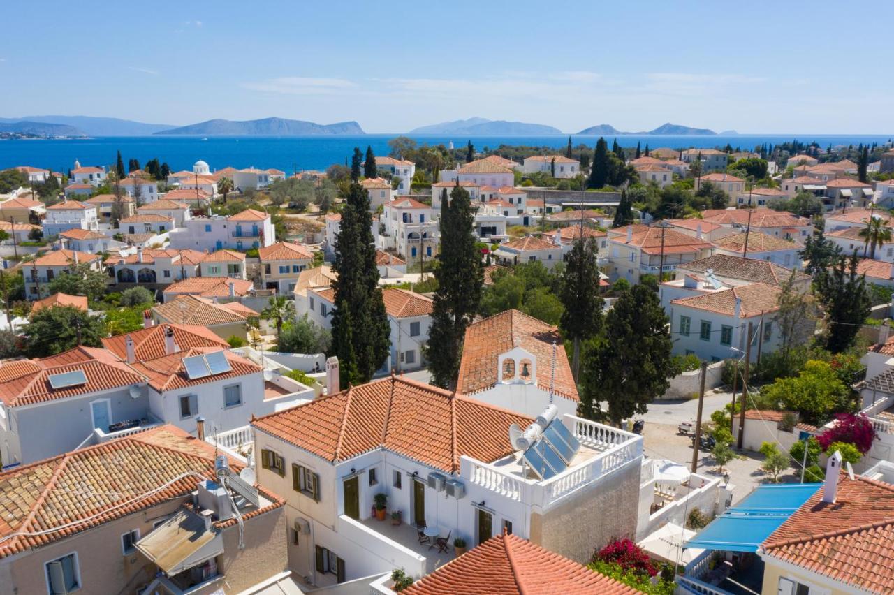 Villa Kalomira Spétses Esterno foto